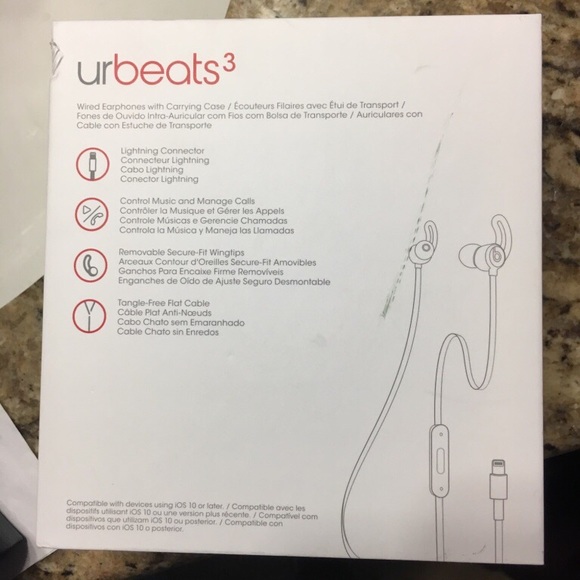 Rose Gold Beats Earphones NEW - Picture 2 of 2